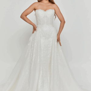 Strapless Maxi Tulle Wedding Dress