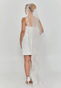 beaded section single tier tulle veil