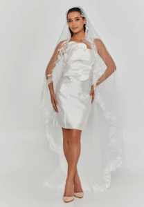 beaded section single tier tulle veil