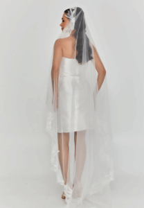 beaded section single tier tulle veil